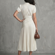 Theodora | Vestito Midi a Strisce con Vita Plissettata