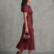 Theodora | Vestito Midi a Strisce con Vita Plissettata