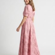 Xanthea | Abito maxi a maniche corte, aderente, con texture floreale