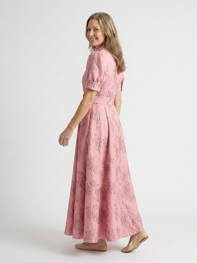 Xanthea | Abito maxi a maniche corte, aderente, con texture floreale