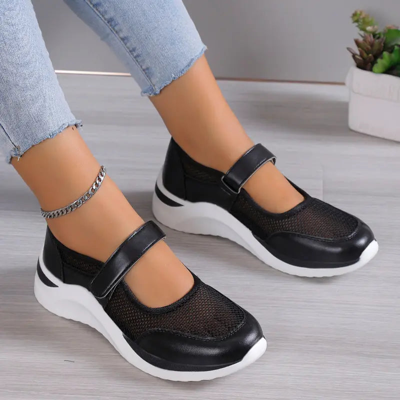 Flexora – Comfort Assoluto per Piedi Senza Dolore